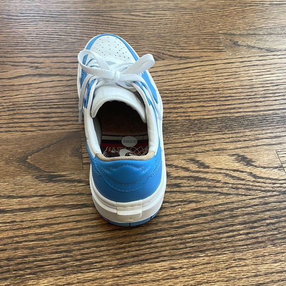 Air Jordan 1 Elevate - Picture 3 of 4